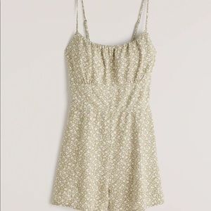 Abercrombie green floral romper